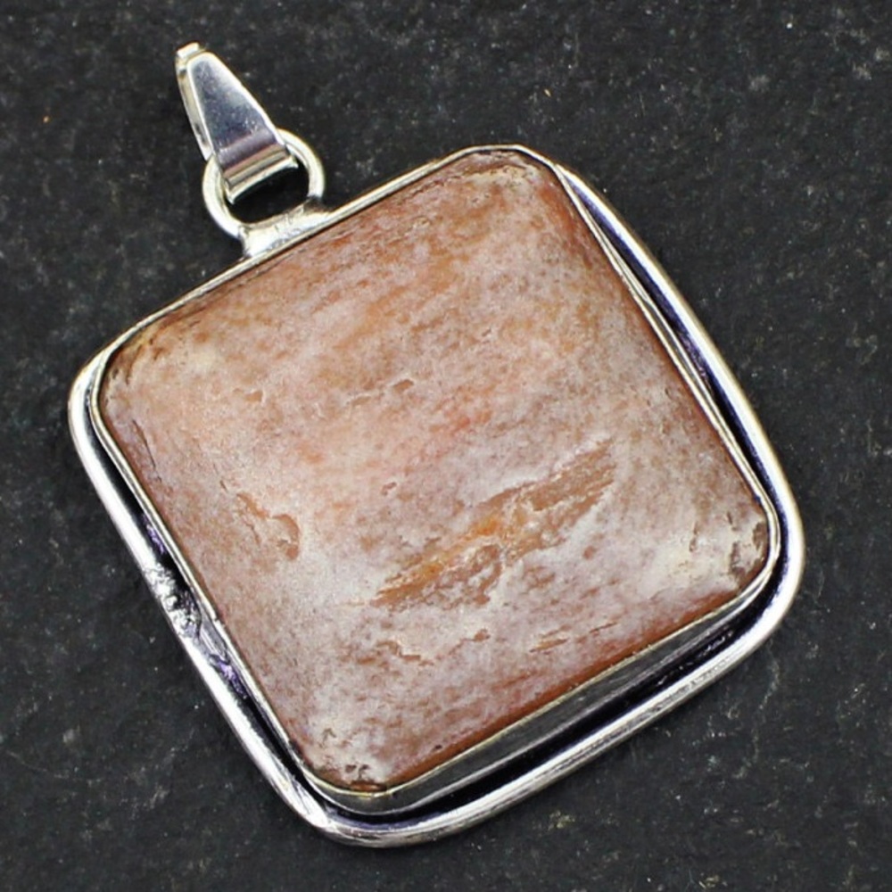 14.00 Gms Aventurine Tibet Silver (Silver Plated) Pendant